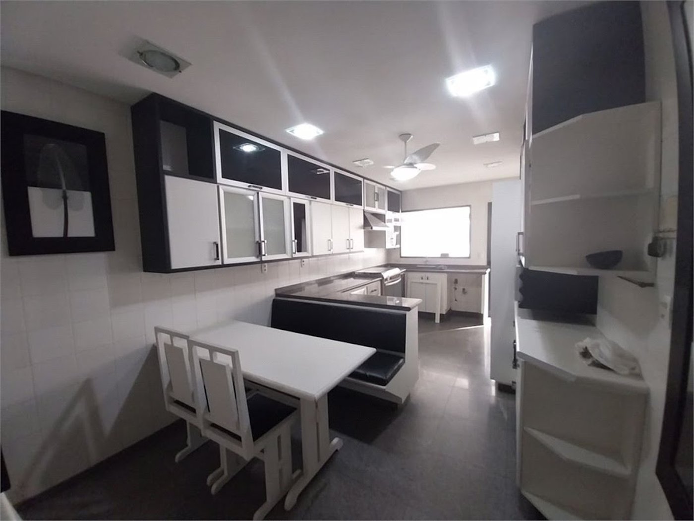 Cobertura com 3 dormitórios, 168 m² - venda por R$ 2.000.000,00 ou aluguel por R$ 14.300,00 - Ponta da Praia - Santos/SP