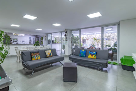 Casa à venda com 5 quartos, sendo 4 suítes, em Alto da Lapa, São Paulo, SP
