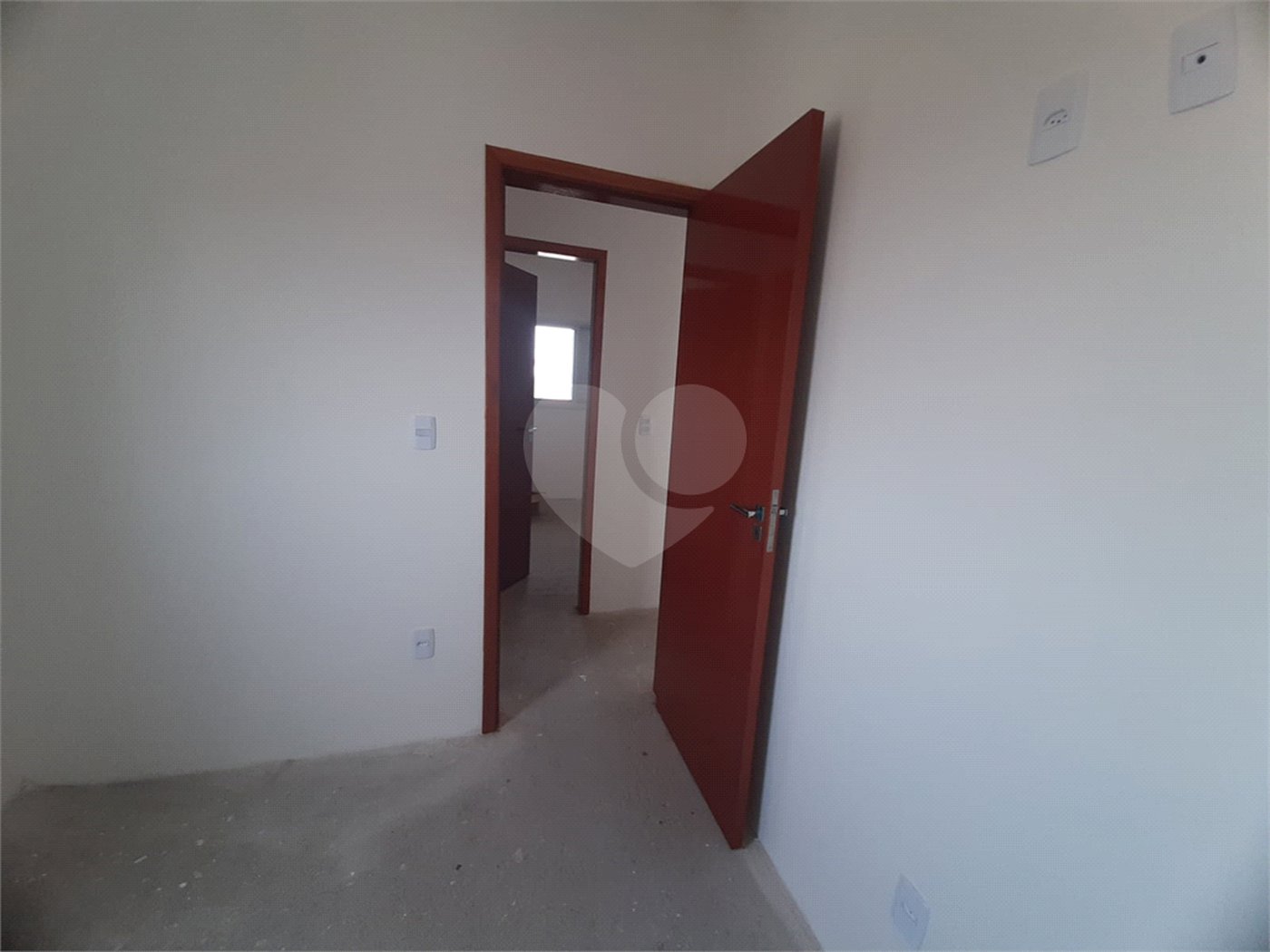 Apartamento à venda com 2 quartos, sendo 1 suíte, em Parada Inglesa, São Paulo, SP