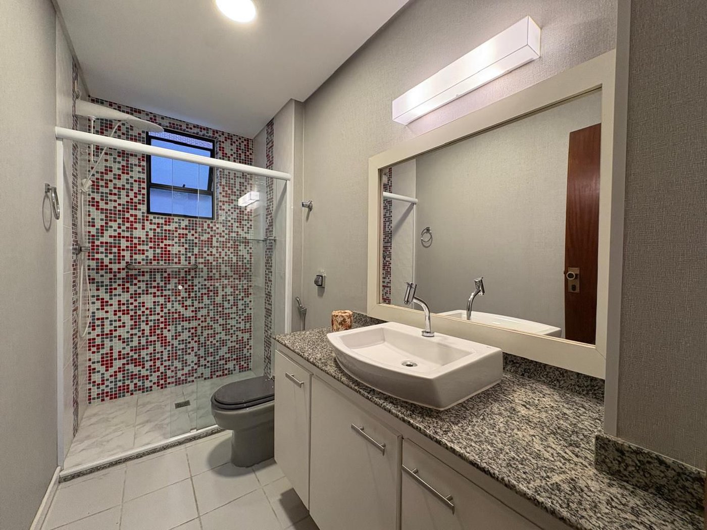 Apartamento com 3 dormitórios à venda, 145 m² por R$ 1.350.000,00 - Pompéia - Santos/SP