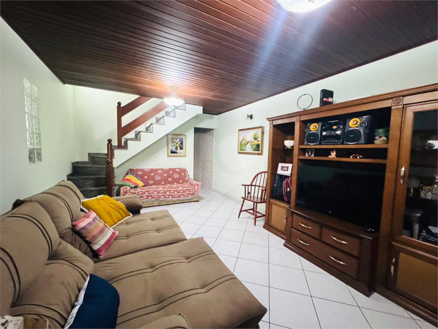 Casa à venda com 3 quartos, sendo 1 suíte,  em Vila Galvão, Guarulhos, SP