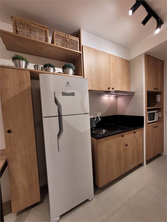 Apartamento à venda ou para alugar com 1 quarto em Pinheiros, São Paulo, SP