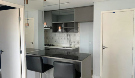 Apartamento à venda com 2 quartos em Cambuci, São Paulo, SP