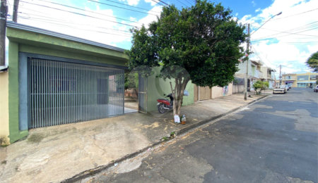Casa à venda com 2 quartos em Loteamento Municipal São Carlos 3, São Carlos, SP