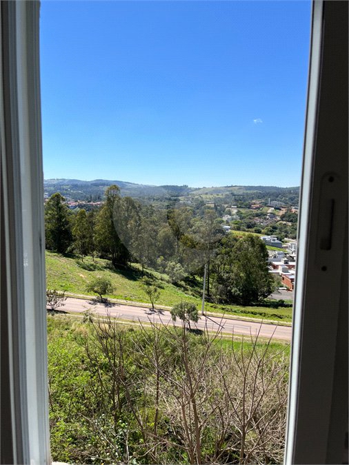 Apartamento para alugar com 3 quartos, sendo 1 suíte,  em Pinheirinho, Vinhedo, SP