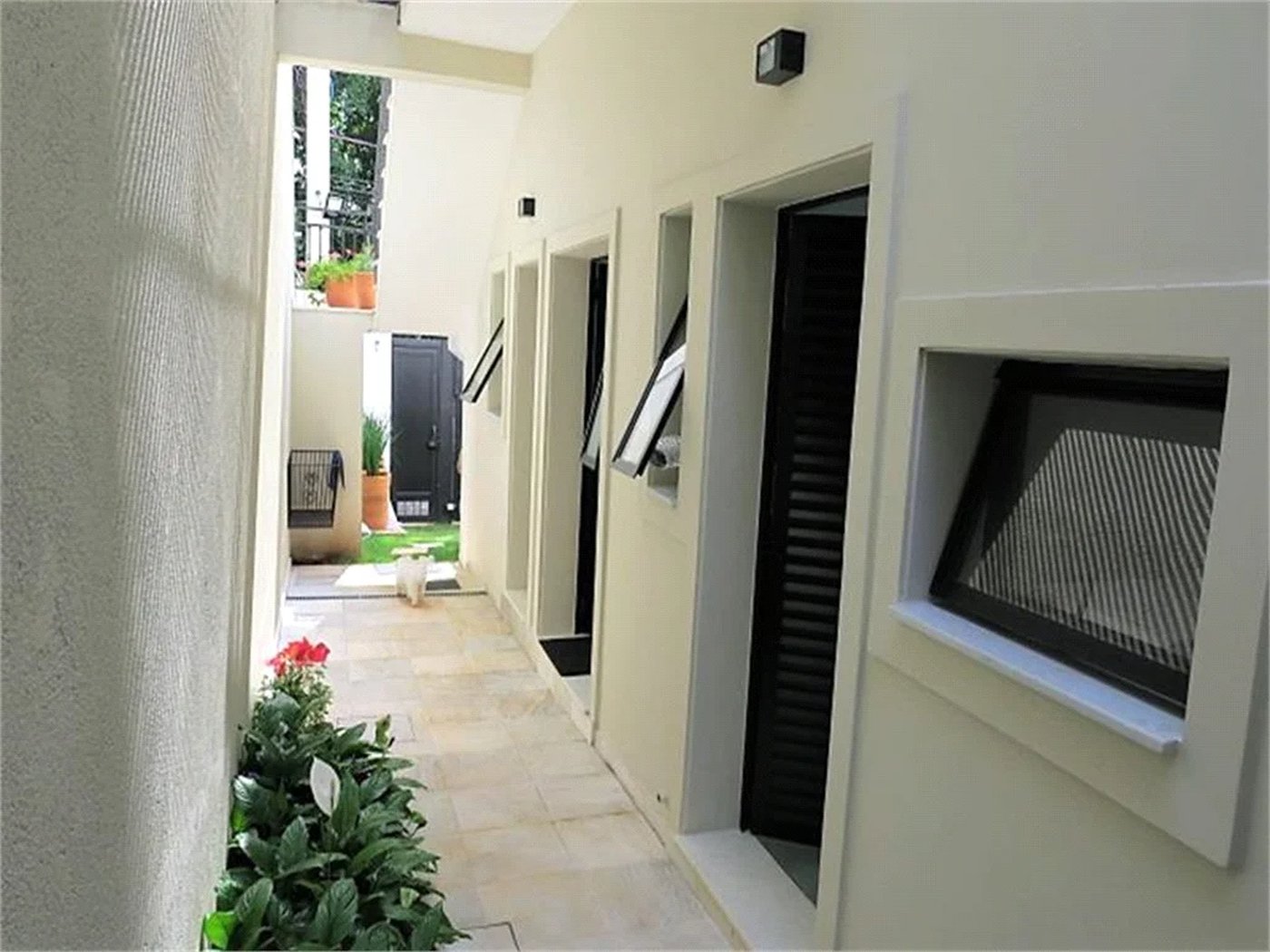Casa à venda com 3 suítes em Vila Inah, São Paulo, SP