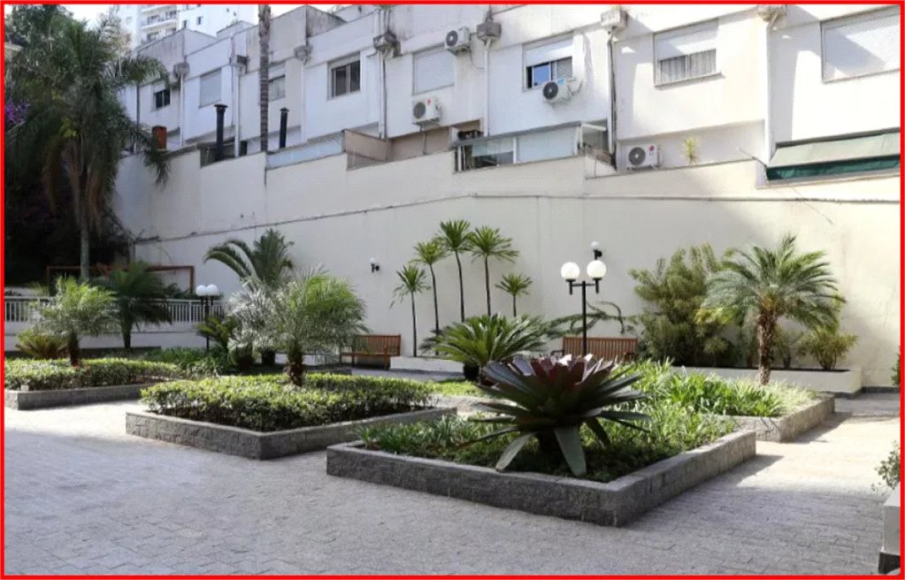 Apartamento à venda com 2 suítes em Real Parque, São Paulo, SP