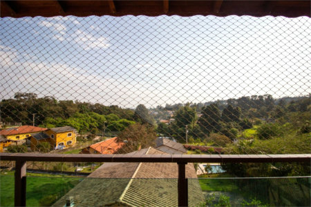 Casa à venda com 3 quartos, sendo 2 suítes,  em Alto da Serra (mailasqui), São Roque, SP