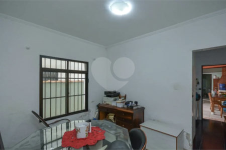 Casa à venda com 4 quartos em Socorro, São Paulo, SP