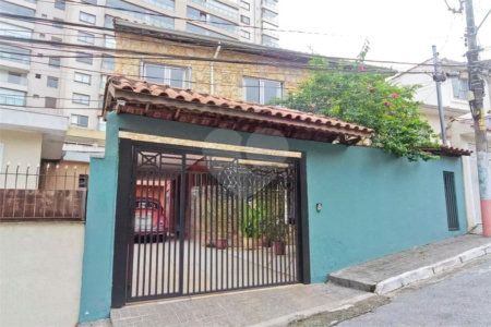 Sobrado à venda com 2 suítes em Santana, São Paulo, SP