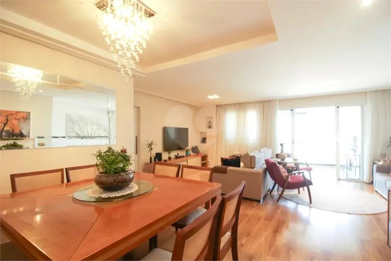 Apartamento à venda com 3 quartos, sendo 1 suíte,  em Santa Teresinha, São Paulo, SP