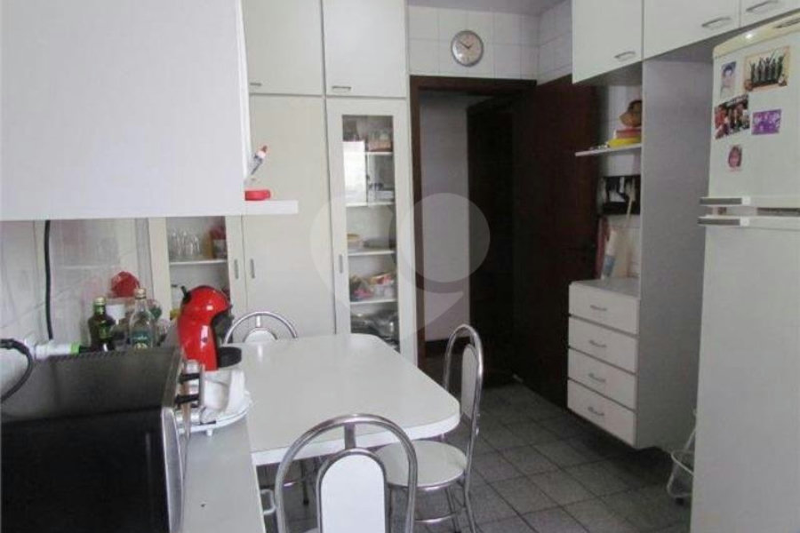 Apartamento à venda com 4 quartos, sendo 2 suítes, em Morumbi, São Paulo, SP
