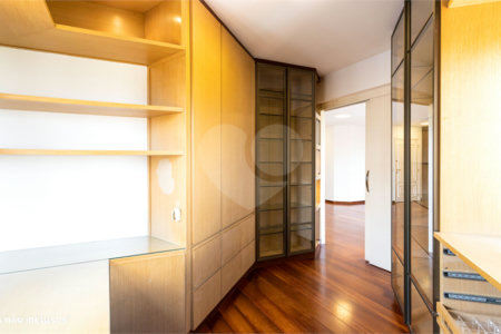 Apartamento à venda com 3 suítes em Perdizes, São Paulo, SP