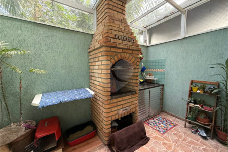 Casa à venda com 2 suítes no condomínio Village Palmas, São Paulo - SP