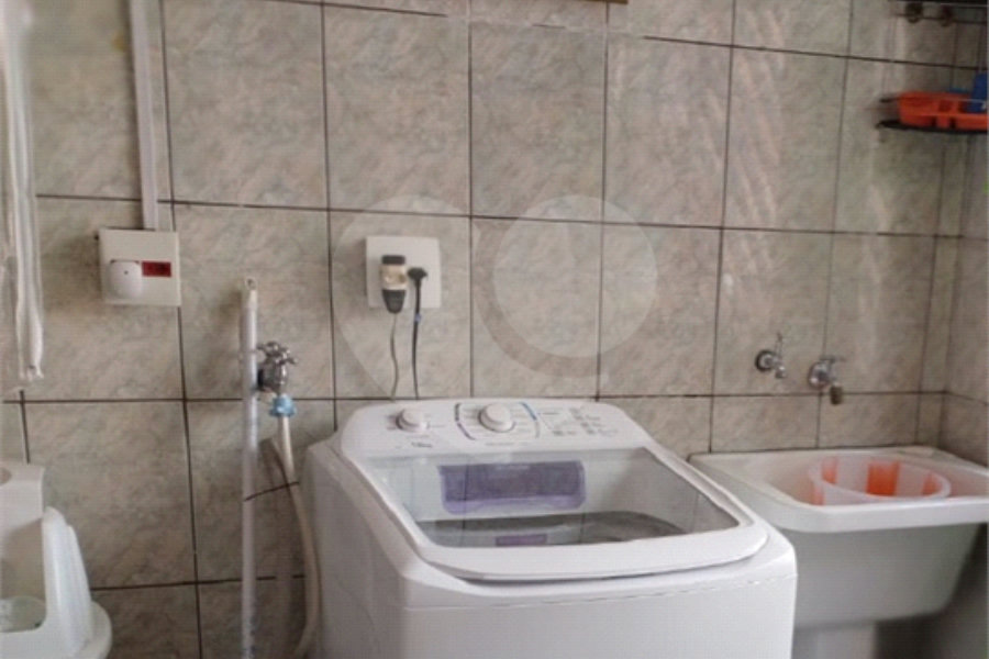 Sobrado à venda com 3 quartos, sendo 1 suíte, em Tremembé, São Paulo, SP