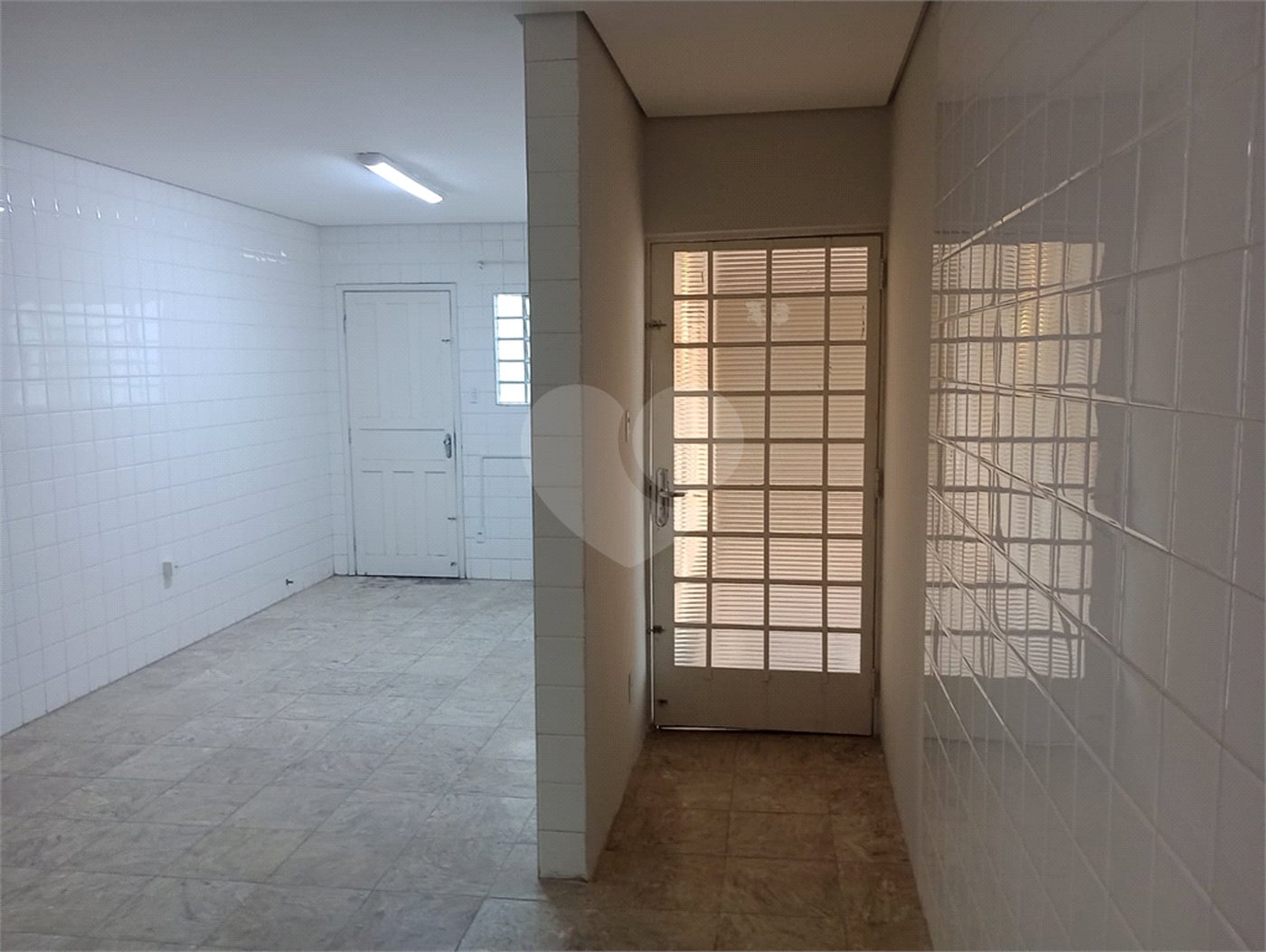 Casa à venda com 4 quartos, sendo 1 suíte, em Vila Rosa, Itapetininga, SP