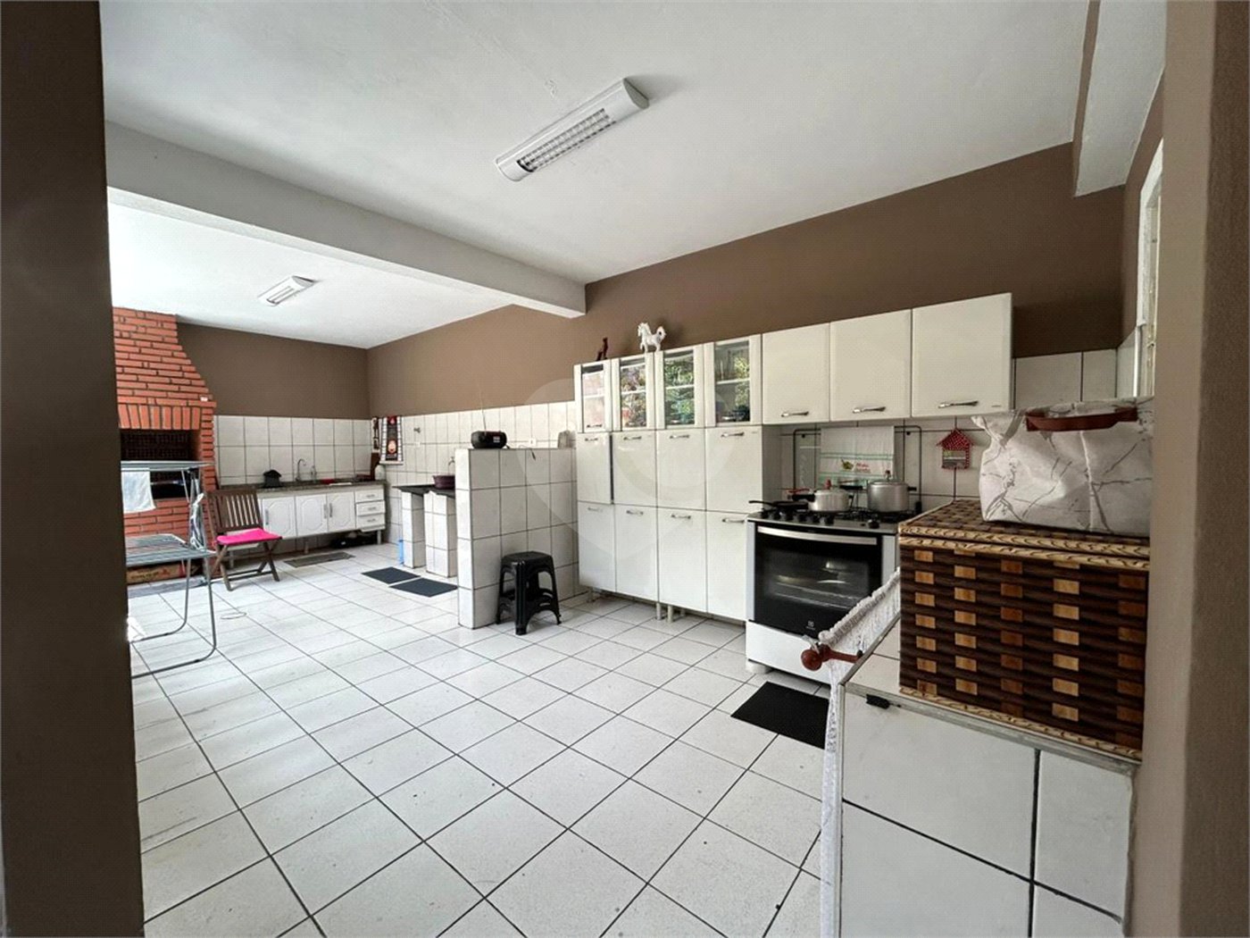 Casa à venda com 3 quartos, sendo 1 suíte, em Jardim Capão Redondo, São Paulo, SP