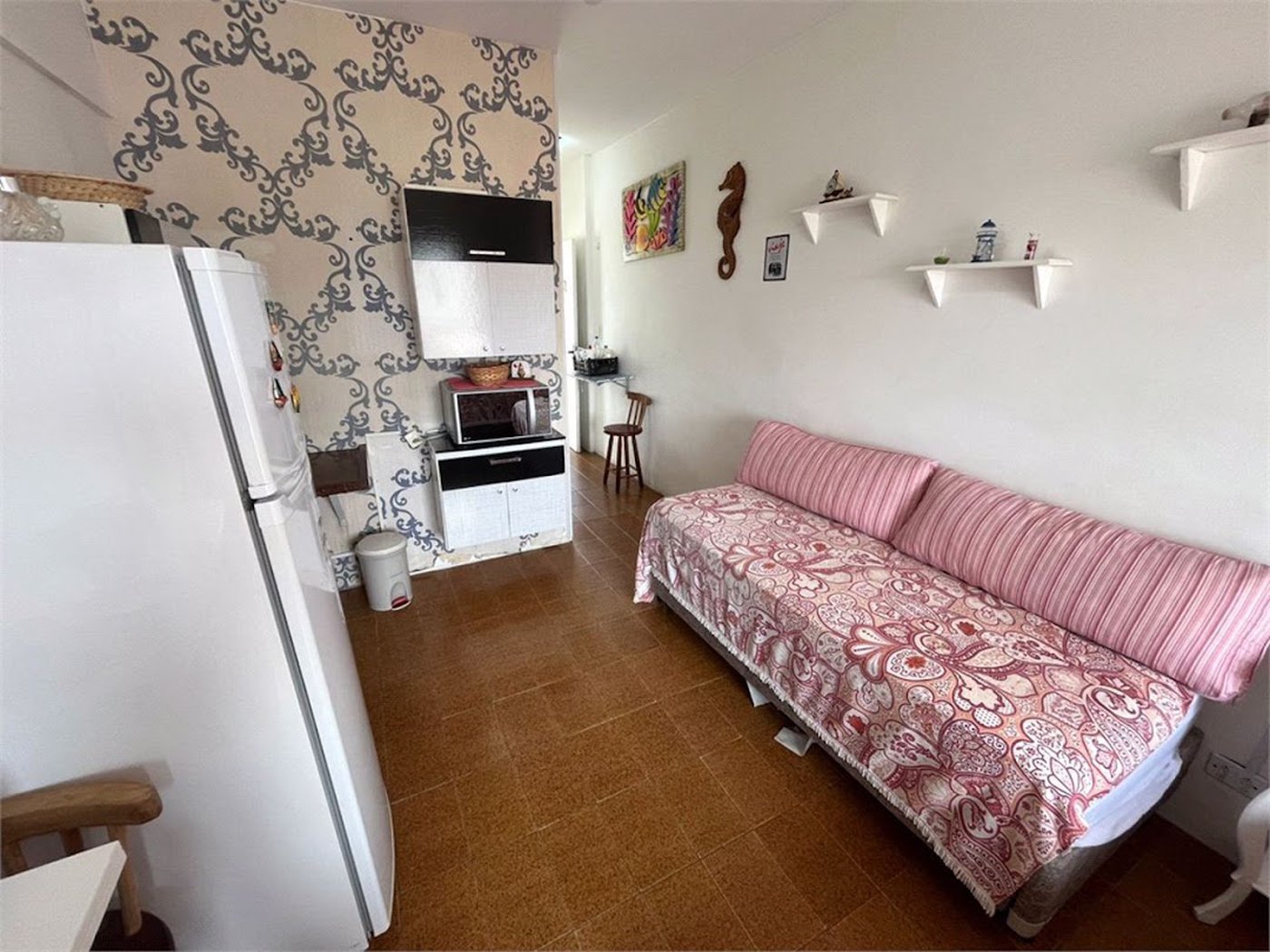 Apartamento com 1 dormitório à venda, 68 m² por R$ 280.000,00 - Pitangueiras - Guarujá/SP