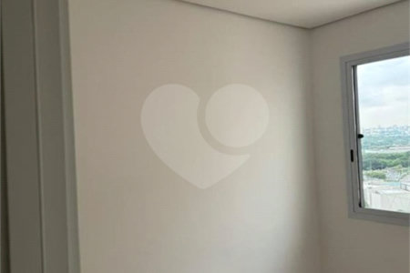 Apartamento à venda com 2 quartos em Parque Industrial Tomas Edson, São Paulo, SP