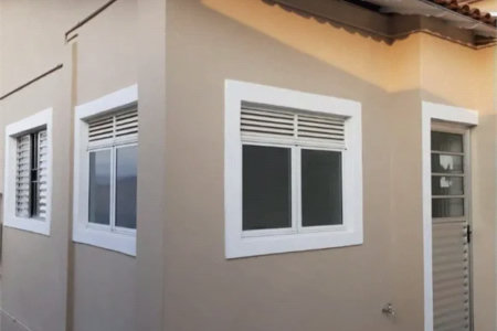 Sobrado à venda com 2 quartos em Km 18, Osasco, SP