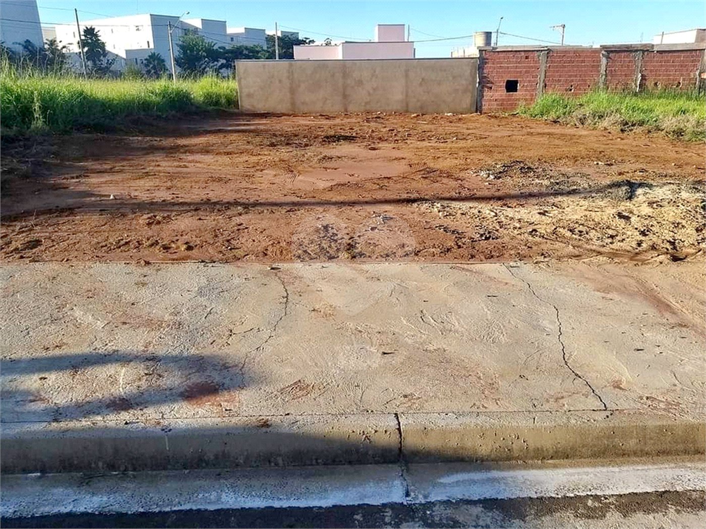 Terreno com 253,00 m² .