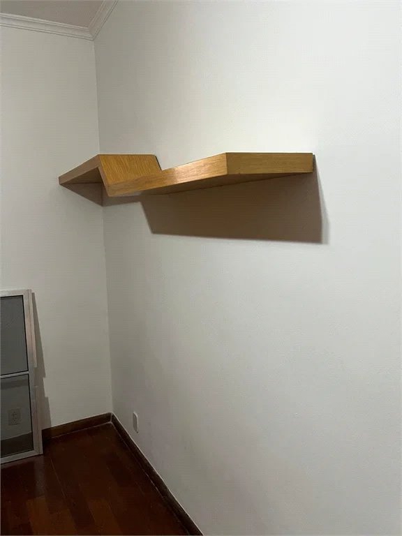 Sobrado à venda com 5 quartos, sendo 2 suítes, em Vila Universitária, São Paulo, SP