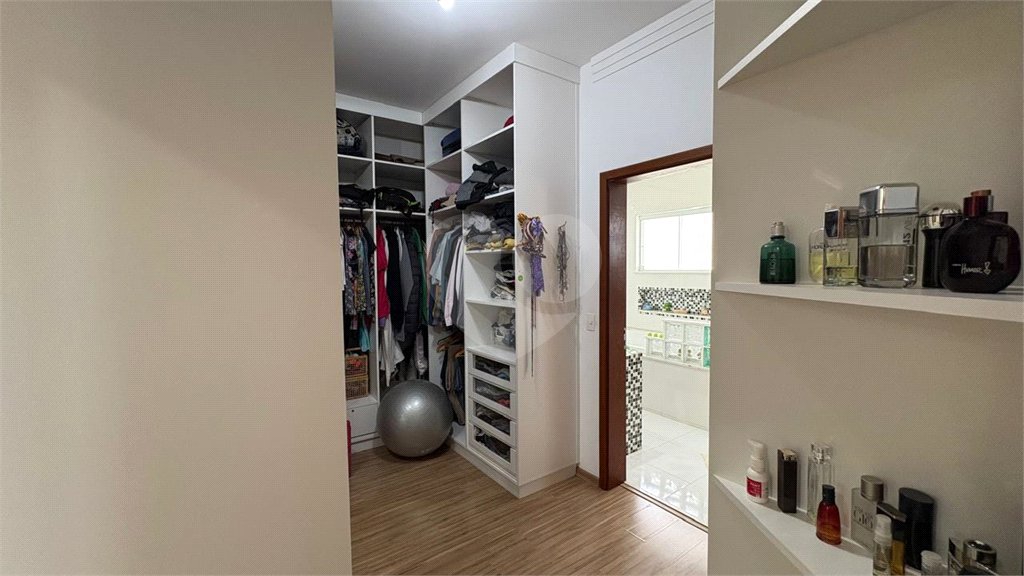 Casa à venda com 3 suítes no condomínio Residencial Villa dos Inglezes, Sorocaba - SP