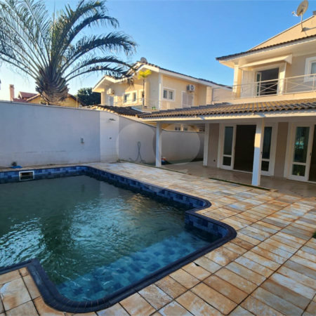 Casa à venda ou para alugar com 3 suítes no condomínio Villagio Capriccio, Louveira - SP