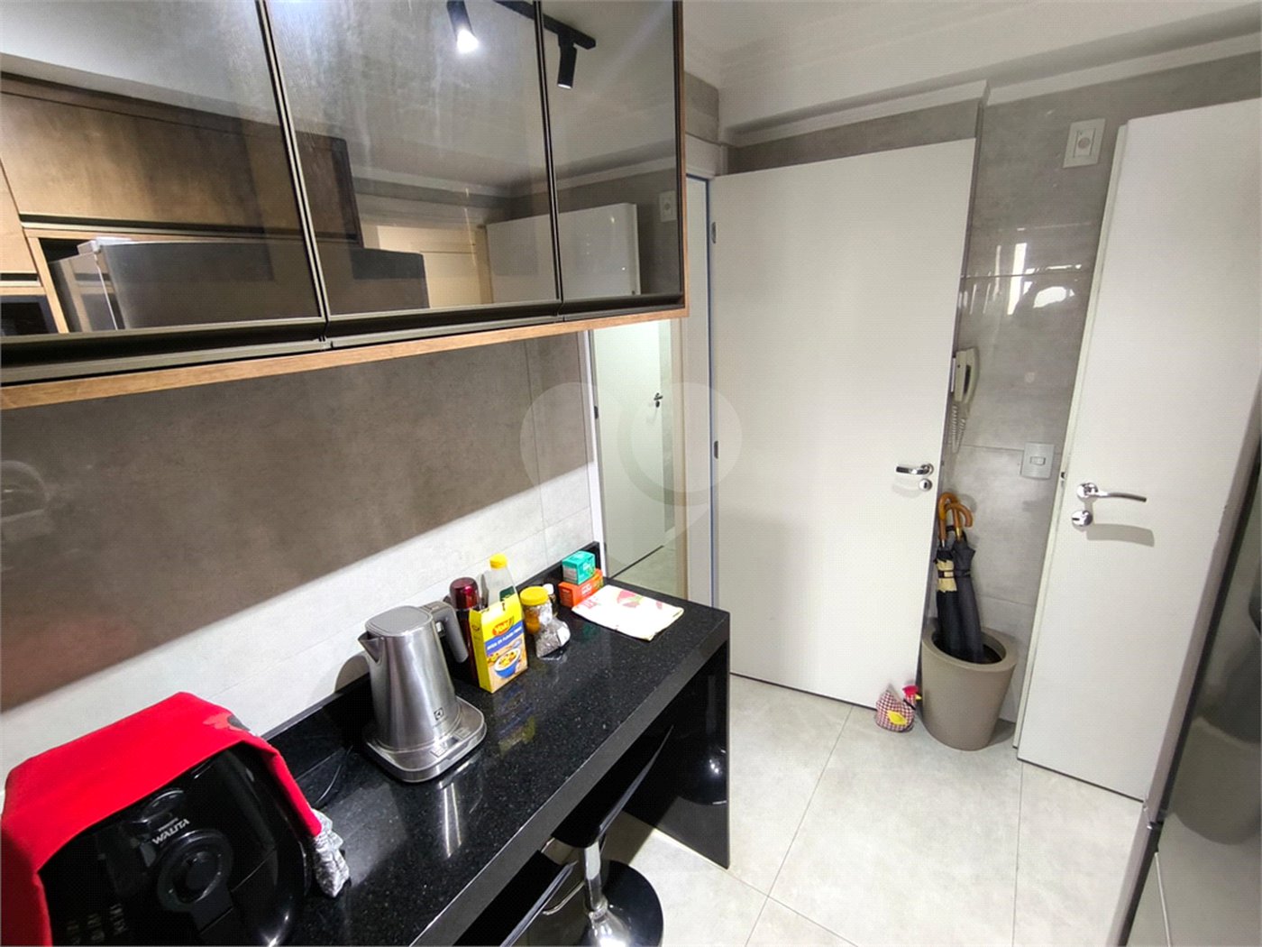 Apartamento à venda com 3 quartos, sendo 1 suíte, em Jardim Vazani, São Paulo, SP