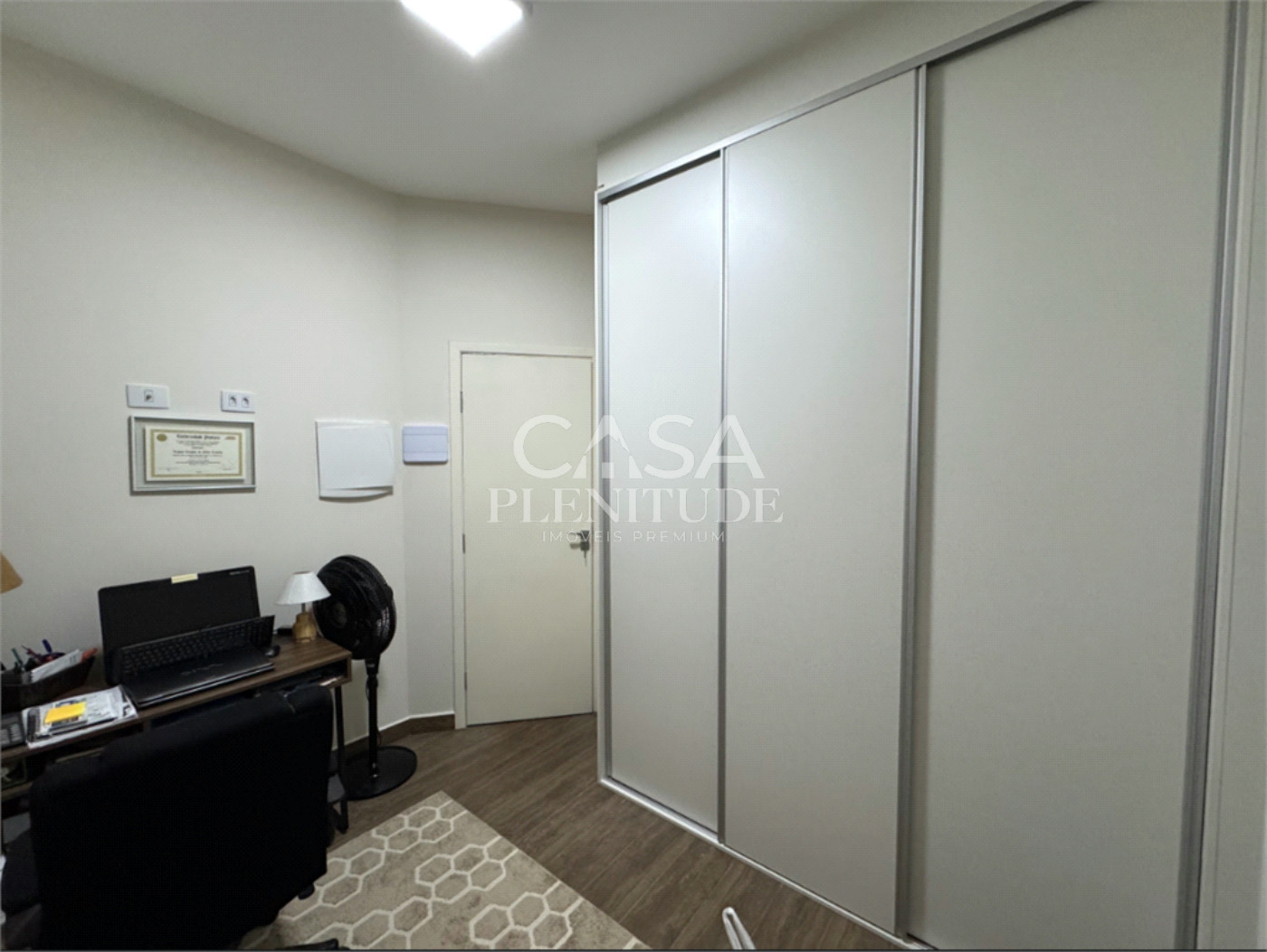 Casa em condomínio à venda com 3 quartos, sendo 1 suíte, em Horto Florestal, Sorocaba, SP