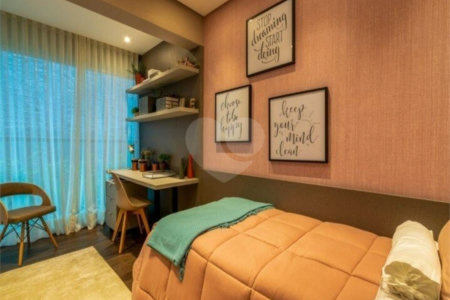 Apartamento à venda com 3 suítes em Moema, São Paulo, SP