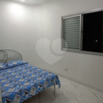 Apartamento à venda com 3 quartos, sendo 1 suíte, em Tortuga, Guarujá, SP