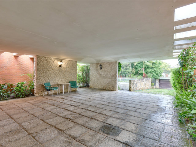 Casa Térrea à venda com 3 quartos, sendo 1 suíte,  em Chácara Monte Alegre, São Paulo, SP
