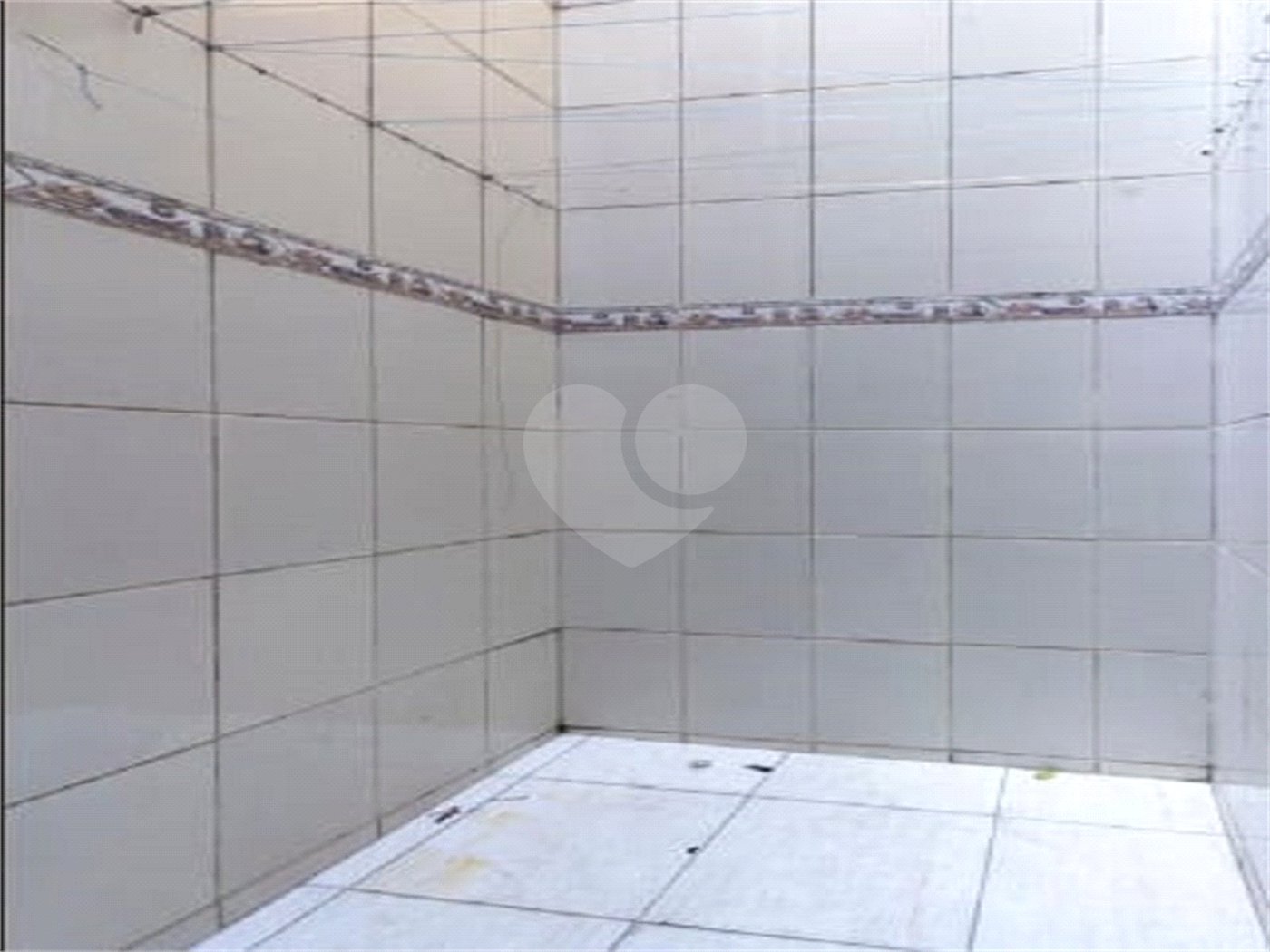 Casa para alugar com 2 quartos, sendo 1 suíte,  no condomínio Nova Carioba, São Paulo - SP