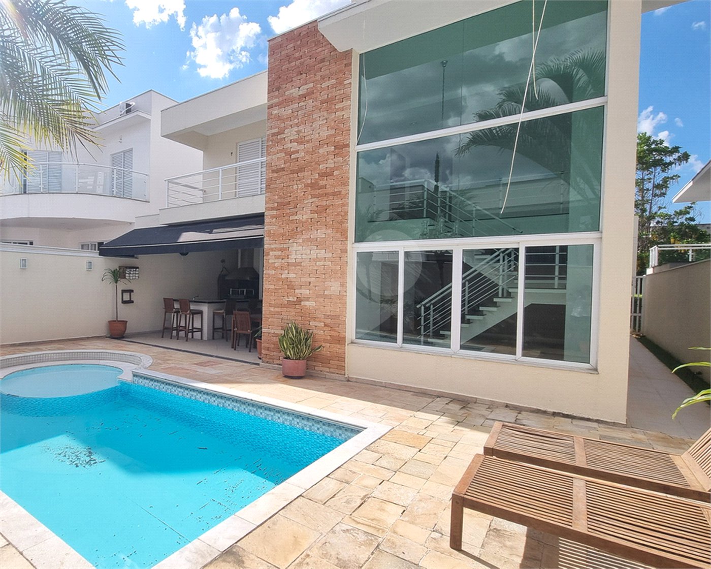 Casa à venda com 4 suítes no condomínio Mont Blanc, Sorocaba - SP