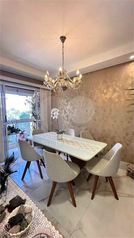 Apartamento à venda com 3 quartos, sendo 1 suíte, em Vila Santa Teresa, Santo André, SP