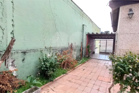 Casa Térrea à venda com 2 quartos em Jardim Marisa, São Paulo, SP