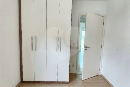 Apartamento à venda com 3 suítes em Santana, São Paulo, SP