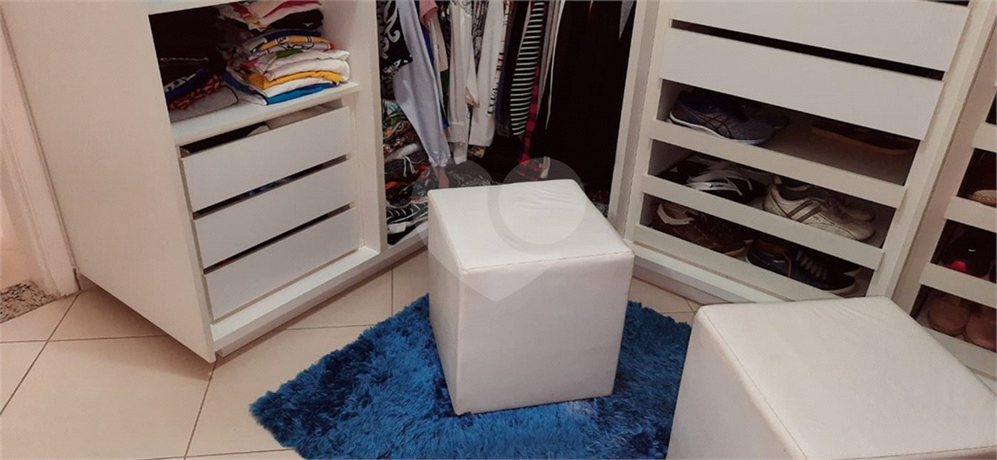 Apartamento à venda com 3 quartos, sendo 1 suíte,  em Vila Pagano, Valinhos, SP