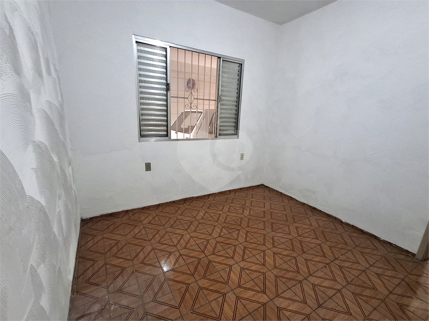 Casa à venda com 4 quartos em Vila dos Minérios, São Paulo, SP