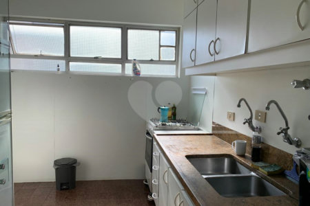 Apartamento à venda com 3 quartos, sendo 1 suíte, em Jardim Paulista, São Paulo, SP