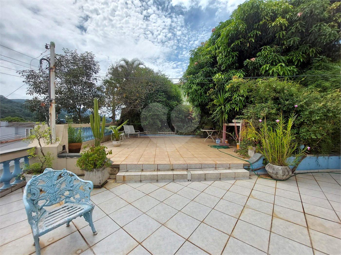 Casa à venda ou para alugar com 4 quartos, sendo 2 suítes,  em Rancho Grande, Mairiporã, SP