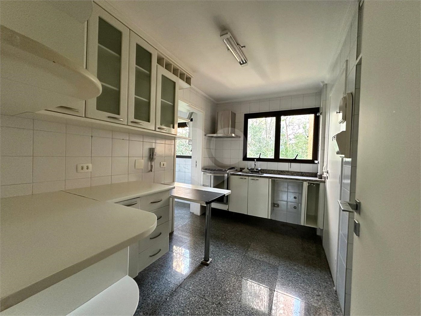 Apartamento à venda com 2 suítes em Vila Andrade, São Paulo, SP
