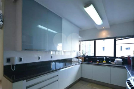 Apartamento à venda com 4 suítes em Jardim Vila Mariana, São Paulo, SP
