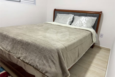 Casa à venda com 2 quartos em Vila São Paulo, Mogi das Cruzes, SP