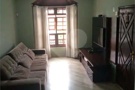 Casa à venda com 3 quartos, sendo 1 suíte,  em Parque Renato Maia, Guarulhos, SP
