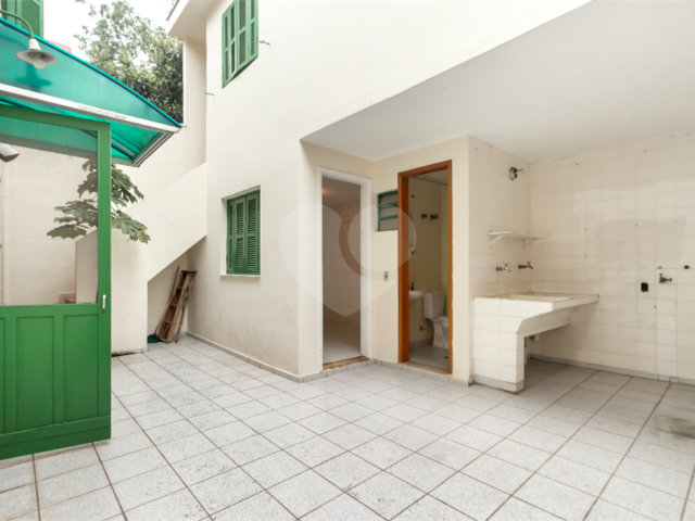 Casa à venda com 3 quartos, sendo 1 suíte,  em Vila Mascote, São Paulo, SP