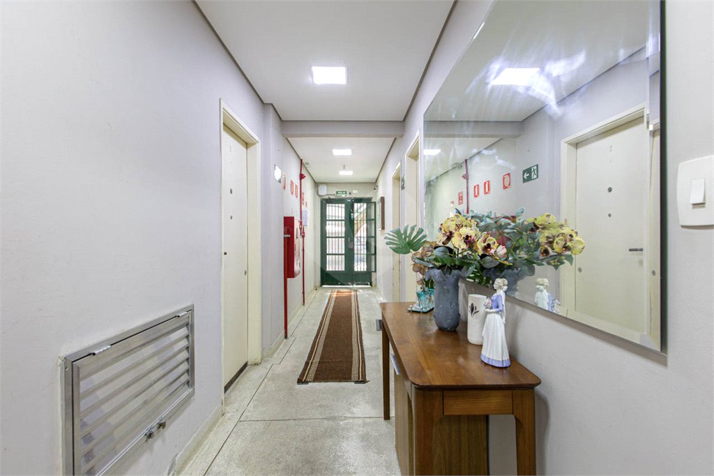 Apartamento à venda com 2 quartos, sendo 1 suíte, em Pinheiros, São Paulo, SP