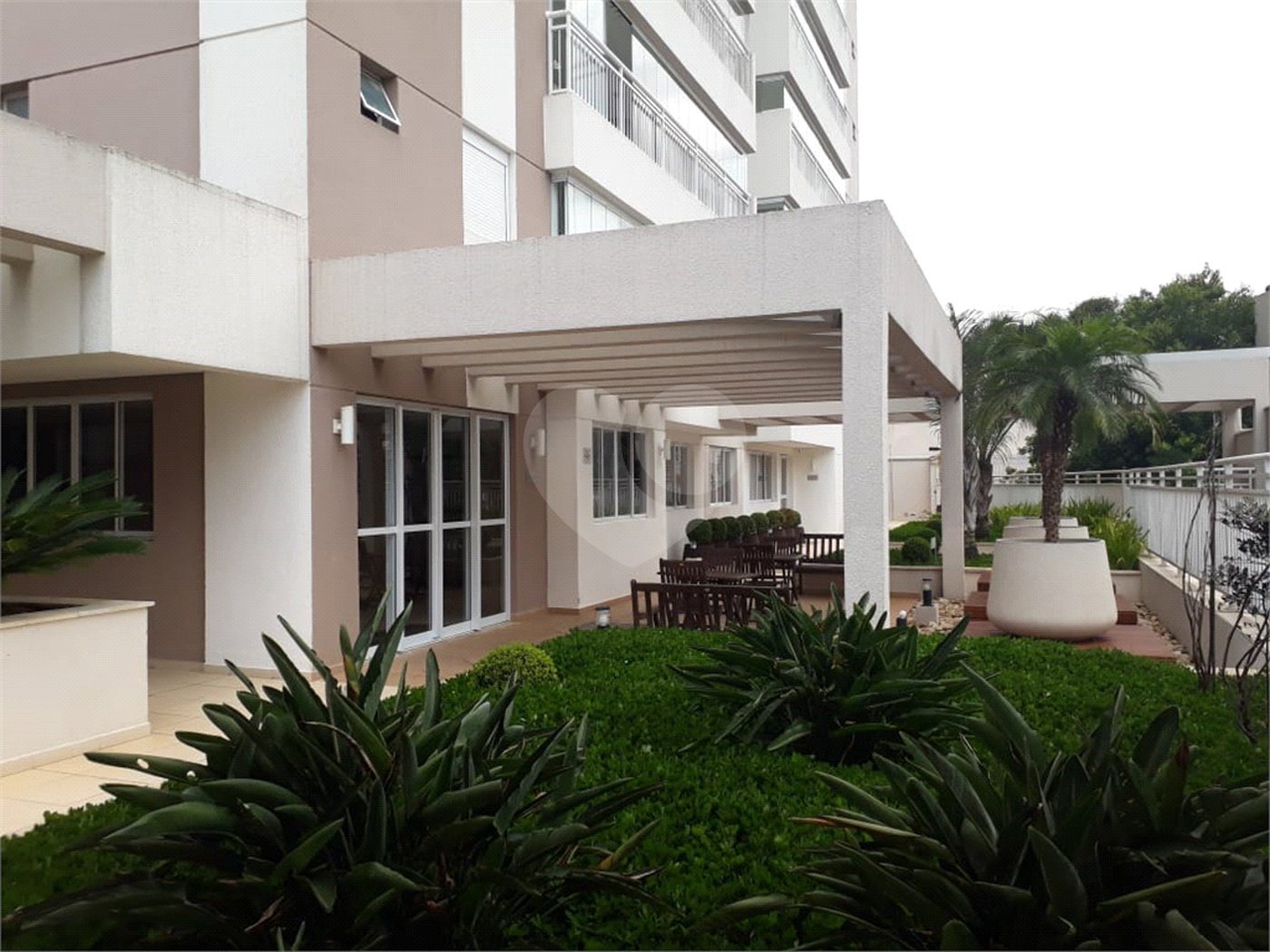 Apartamento à venda com 3 suítes em Santa Teresinha, São Paulo, SP