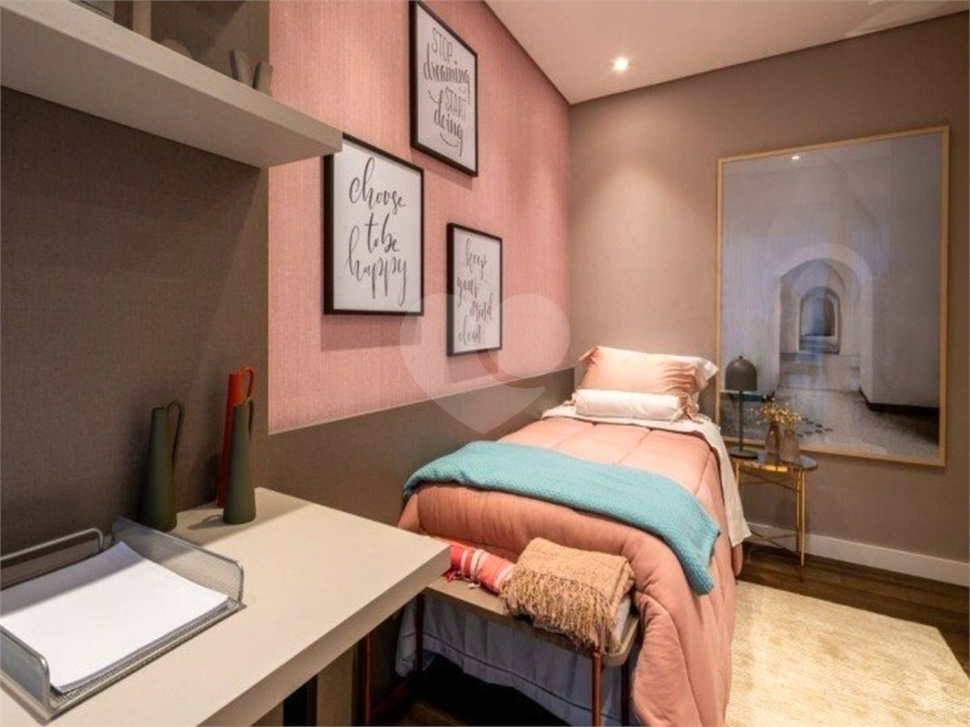 Apartamento à venda com 3 suítes em Moema, São Paulo, SP